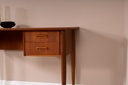 Bureau scandinave en teck, 2 tiroirs - 5