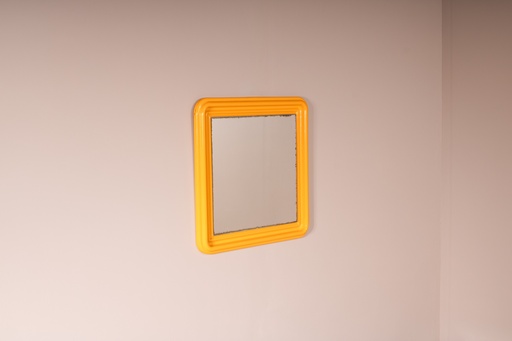 Miroir carré en plastique orange